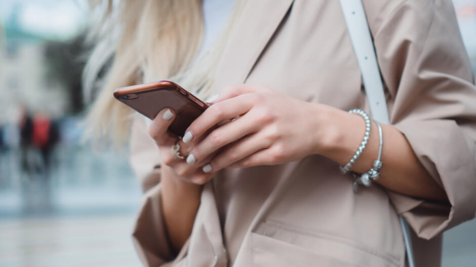 Fałszywe SMS-y z prośbą o dopłatę. "Zalecamy ostrożność"