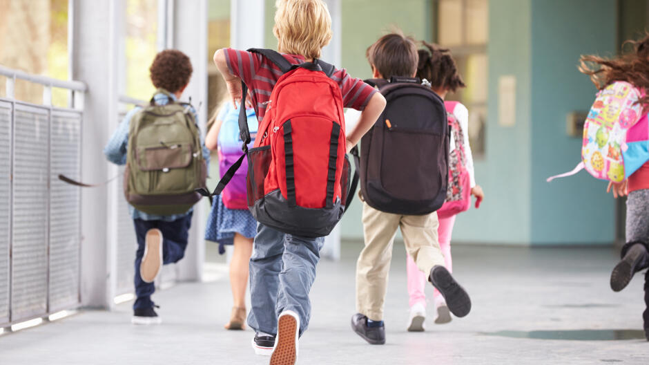 Powrót do szkoły uderzy po kieszeni. Wyprawka za ponad 1700 złotych