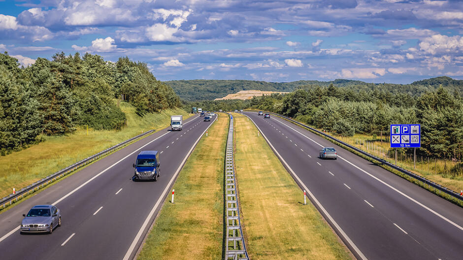 Adamczyk o budowie autostrad w Polsce. "Mamy już 82 procent planowanej sieci"