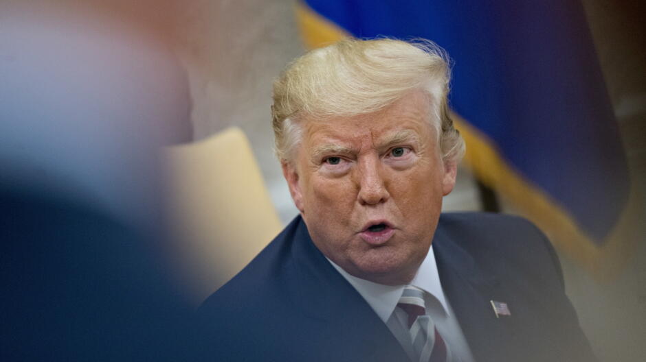 "Oszukują nasz kraj od ponad 25 lat". Trump o konflikcie z Chinami