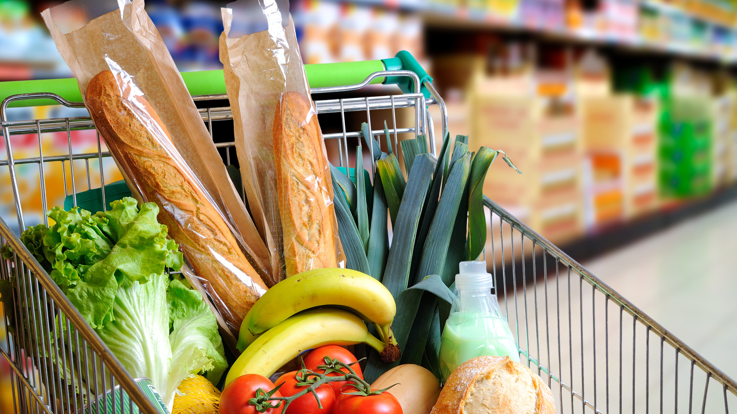 Koszyk produktów spożywczych. Sprawdziliśmy, jak zmieniły się ceny podstawowych artykułów