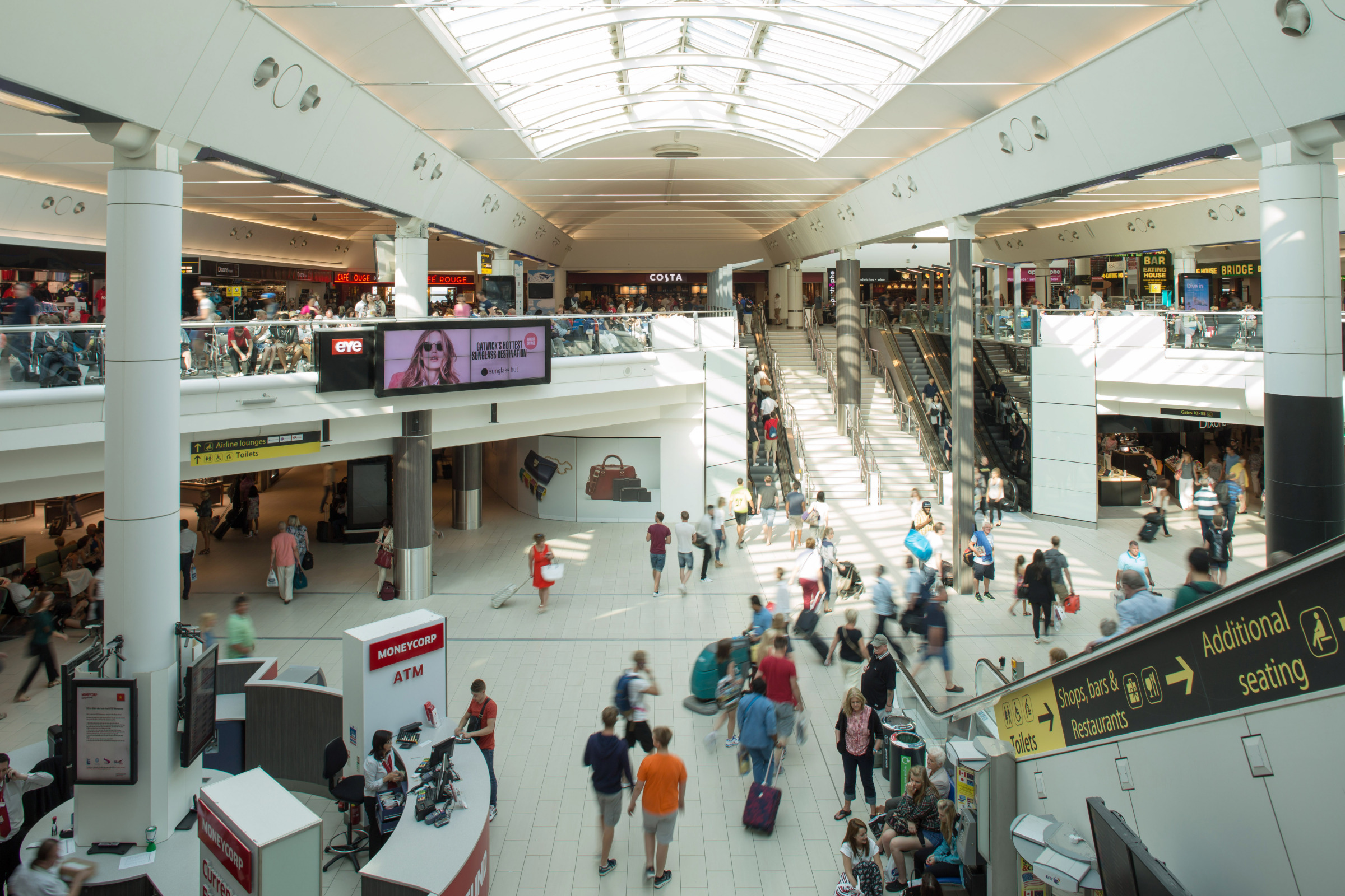 Lotnisko Londyn-Gatwick wprowadza technologię rozpoznawania twarzy