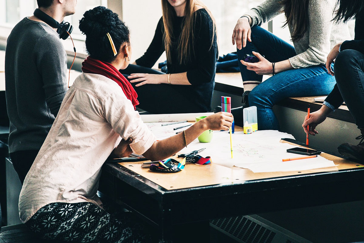 Strategia komunikacji krok po kroku Krok 2. Poznaj grupę docelową swojej marki – insighty konsumenckie, potrzeby i korzyści