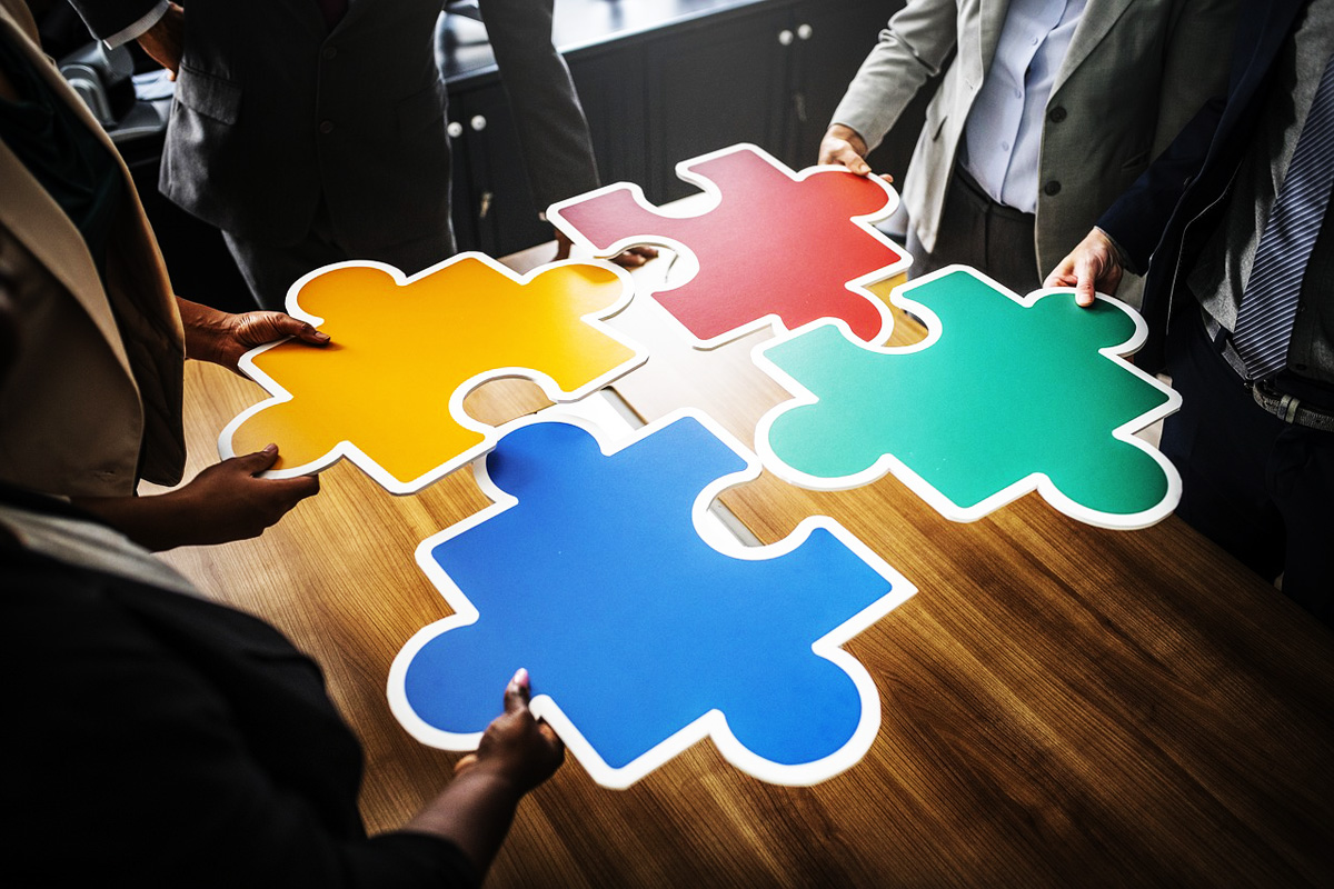 Strategia komunikacji krok po kroku Krok 4. Strategia i ekosystem komunikacji. Zaplanuj co, gdzie i w jaki sposób będzie komunikować Twoja marka