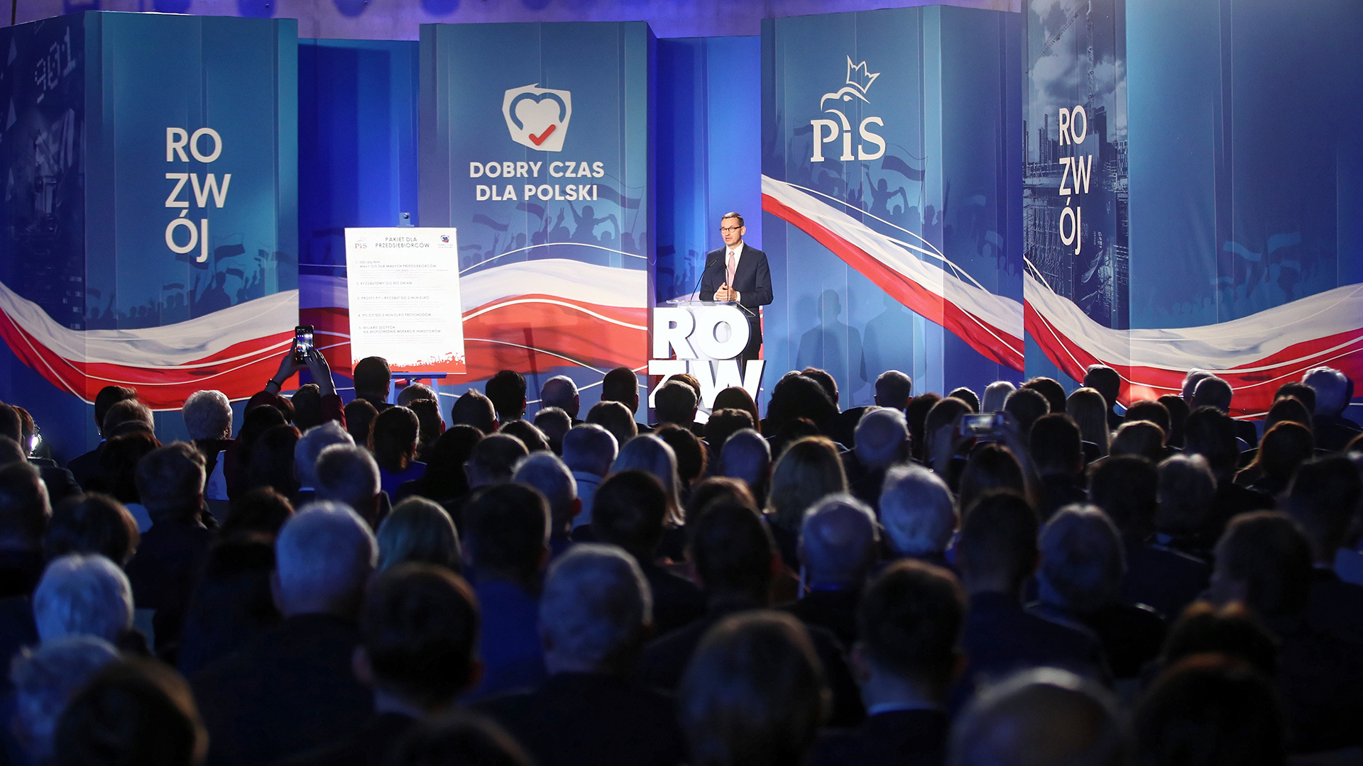 Wybory parlamentarne 2019. Piątka Morawieckiego - obietnice wyborcze PiS