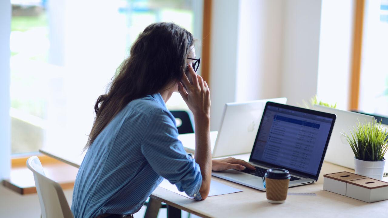 Sprzedajesz na OLX? CERT Polska ostrzega przed oszustami