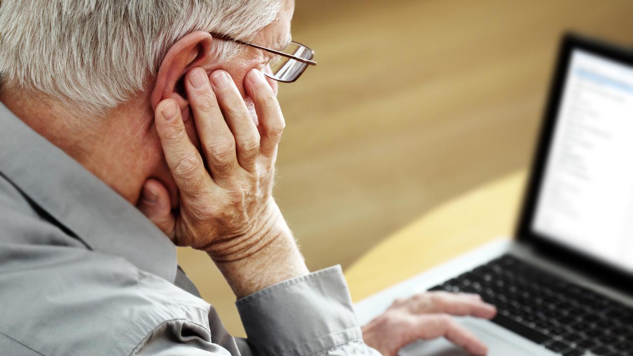 Zmiany w OFE. Komentarze polityków w programie "Kawa na ławę" TVN24