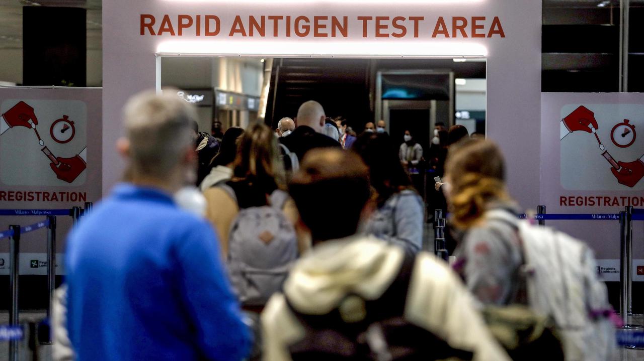 Koronawirus we Włoszech. Podróż do Włoch - kwarantanna i test do 30 kwietnia 2021