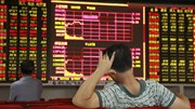 Bolsas europeias em mínimos de dois meses. Ouro em máximos de seis anos - Mercados num minuto