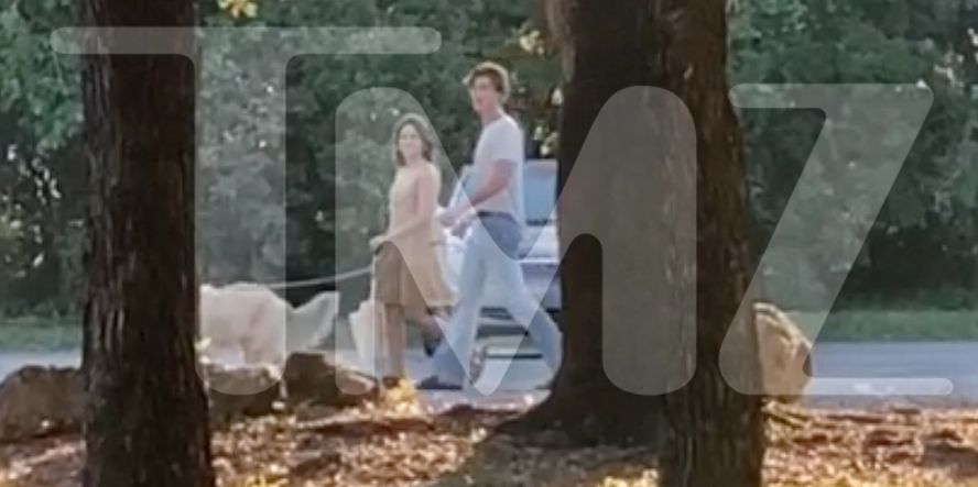 Камила Кабельо и Шон Мендес снова вместе на фотографиях, выгуливающих собак?