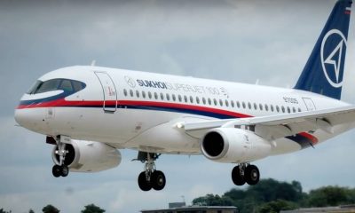 Эксплуатация импортного самолета SSJ 100 New с российским двигателем начнется не ранее конца 2023 г.