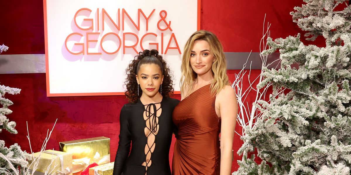 Джинни и Джорджия, 3 сезон, актерские новости, спойлеры