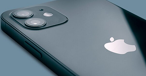 Apple запатентовала устойчивую к царапинам заднюю крышку смартфона