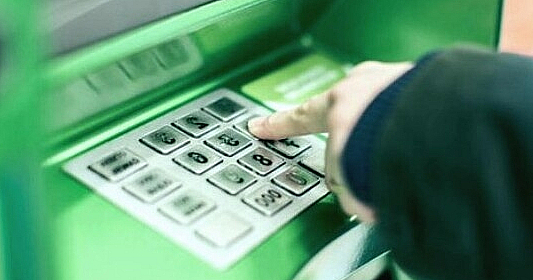 Для пополнения карт наличными через терминалы с 1 августа потребуется телефон