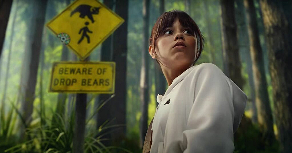 Дженна Ортега в компании звезд футбола снялась в рекламе adidas