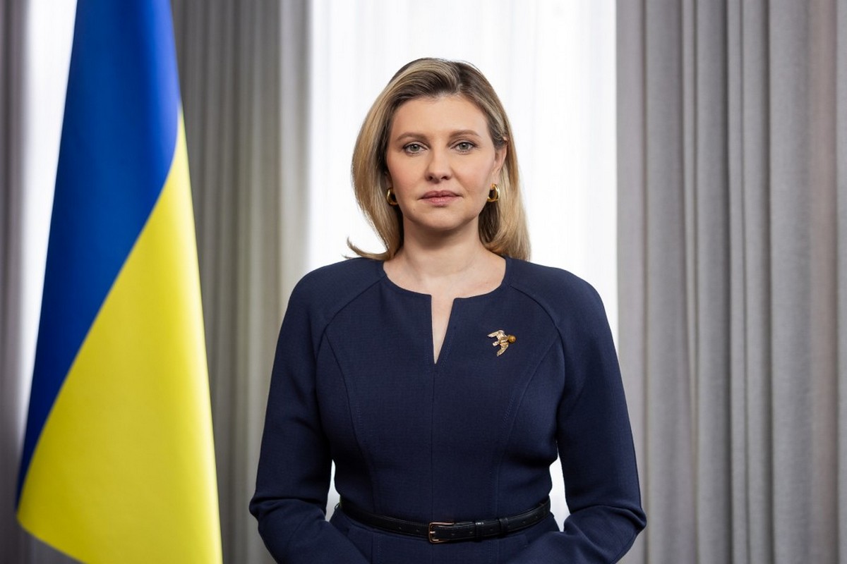 образ первой леди от украинского дизайнера