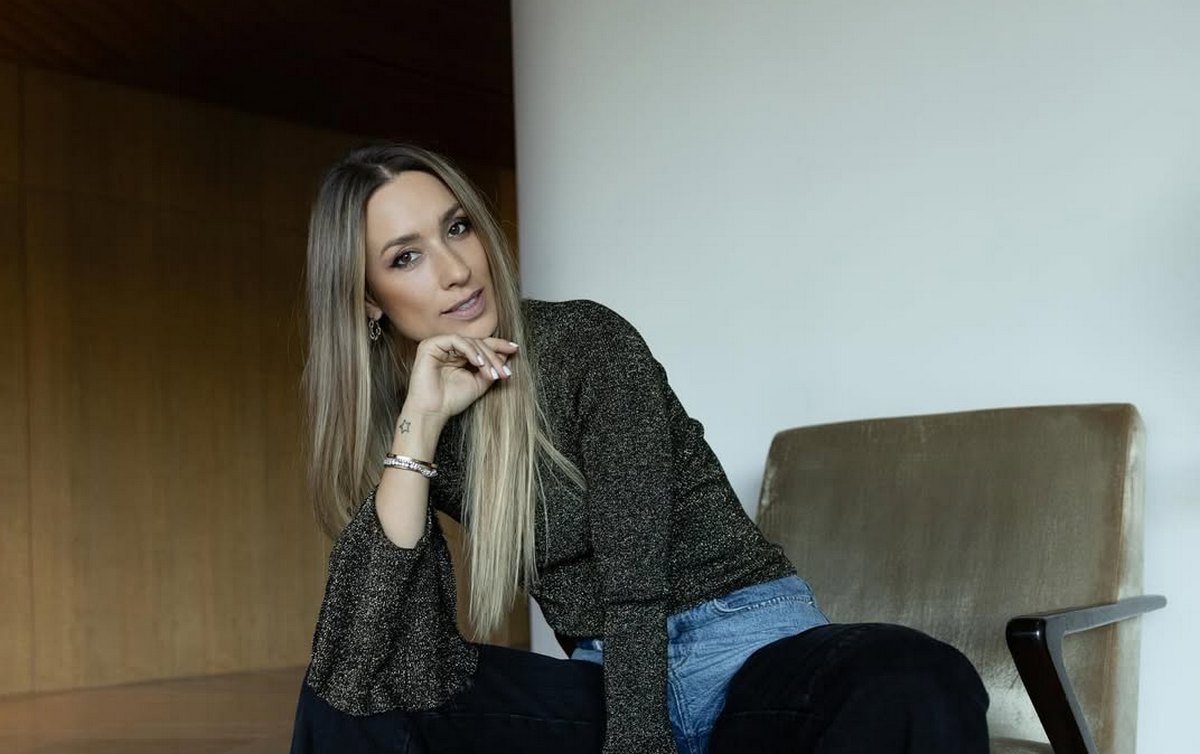 Александра Шульгина из Холостяка ответила на критику из-за языка