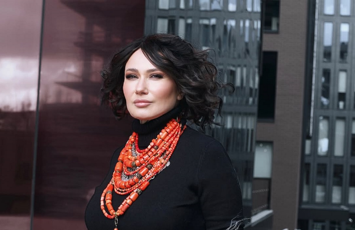 Елена Мозговая повздорила с Камалией