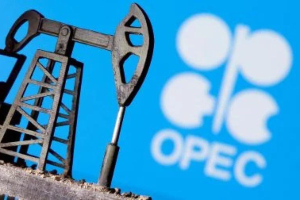 ОПЕК+ принял решение увеличить добычу нефти