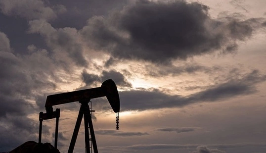 BI: дорога нафта приносить Росії прибутки, проте створює нову проблему