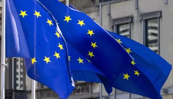 Bloomberg: ЄС планує ввести санкції проти 1600 фірм, які допомагають РФ у війні