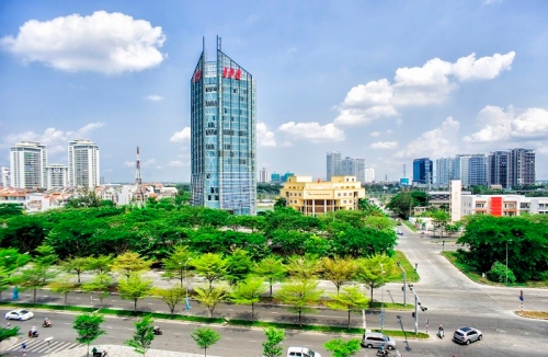 Toà nhà IPC nằm trong khu đô thị Phú Mỹ Hưng.