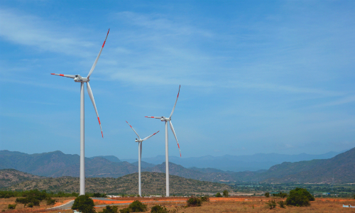 Một góc cánh đồng điện gió ở tỉnh Bình Thuận. Ảnh: Viễn Thông