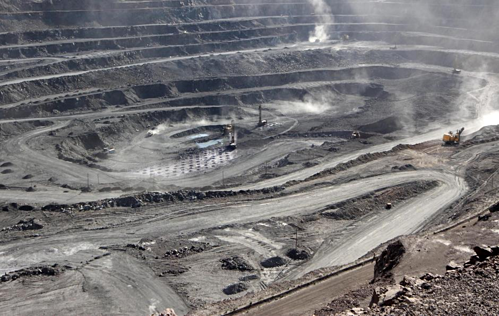 Khai thác đất hiếm tại mỏ Baiyun Obo (Nội Mông, Trung Quốc). Ảnh: Reuters