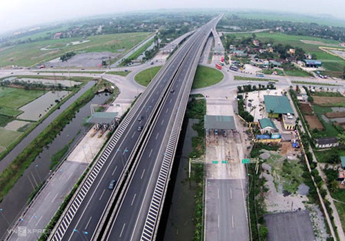 Quy hoạch mạng đường bộ cao tốc Việt Nam đến năm 2020  khoảng 7.000 km. Ảnh: Giang Huy