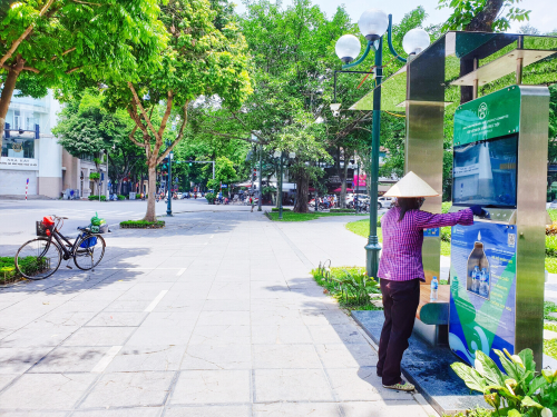 HÀ NỘI ĐƯA VÀO SỬ DỤNG HÀNG LOẠT TIỆN ÍCH CÔNG CỘNG MIỄN PHÍ PHỤC VỤ CỘNG ĐỒNG (xin bài edit) - 2