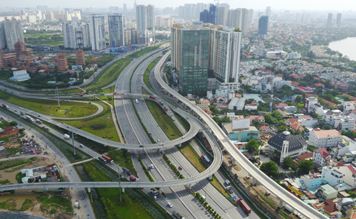 Số dự án được chấp thuận đầu tư tại TP HCM giảm hơn 80%