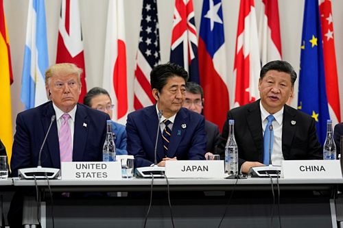 Lãnh đạo Mỹ, Nhật Bản và Trung Quốc tại G20 sáng nay. Ảnh: Reuters