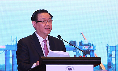 Phó thủ tướng Vương Đình Huệ phát biểu tại sự kiện. Ảnh: VGP