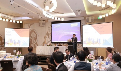 Liên đoàn Doanh nghiệp Singapore và NCB trong cuộc họp ngày 18/7 về cơ hội hợp tác phát triển.