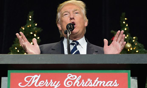 Tổng thống Trump phát biểu tại một sự kiện trước Giáng sinh năm 2016. Ảnh: CNBC