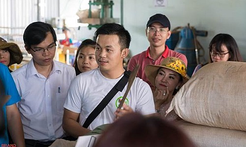 CEO 9X ấp ủ giấc mơ làm nhang xanh