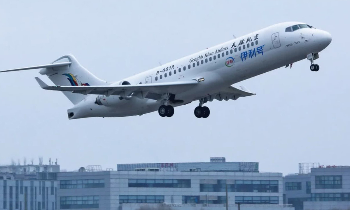 Hàng không Trung Quốc tăng mua máy bay 'Made in China'