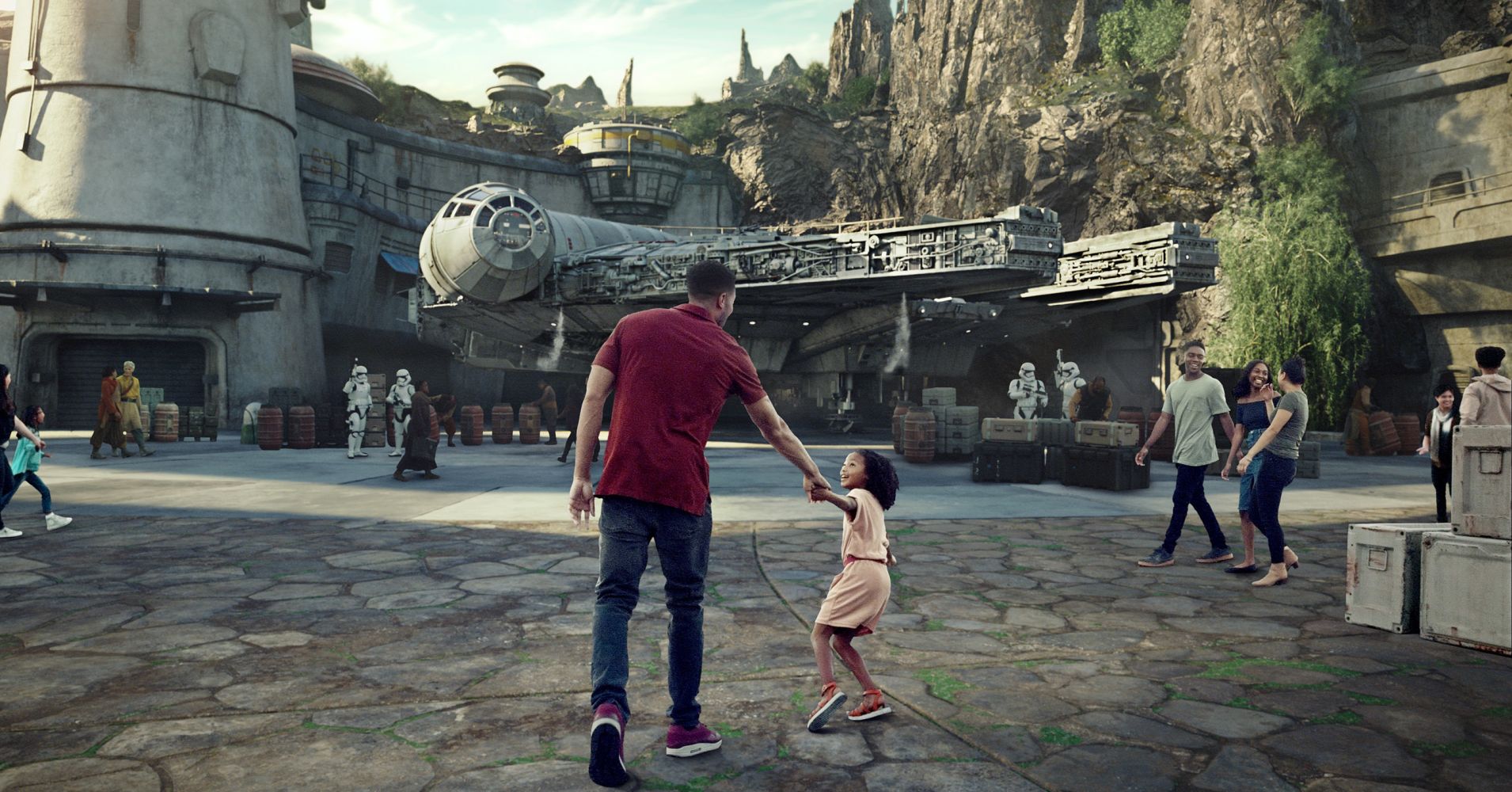 Star Wars: Galaxy's Edge land at Disneyland