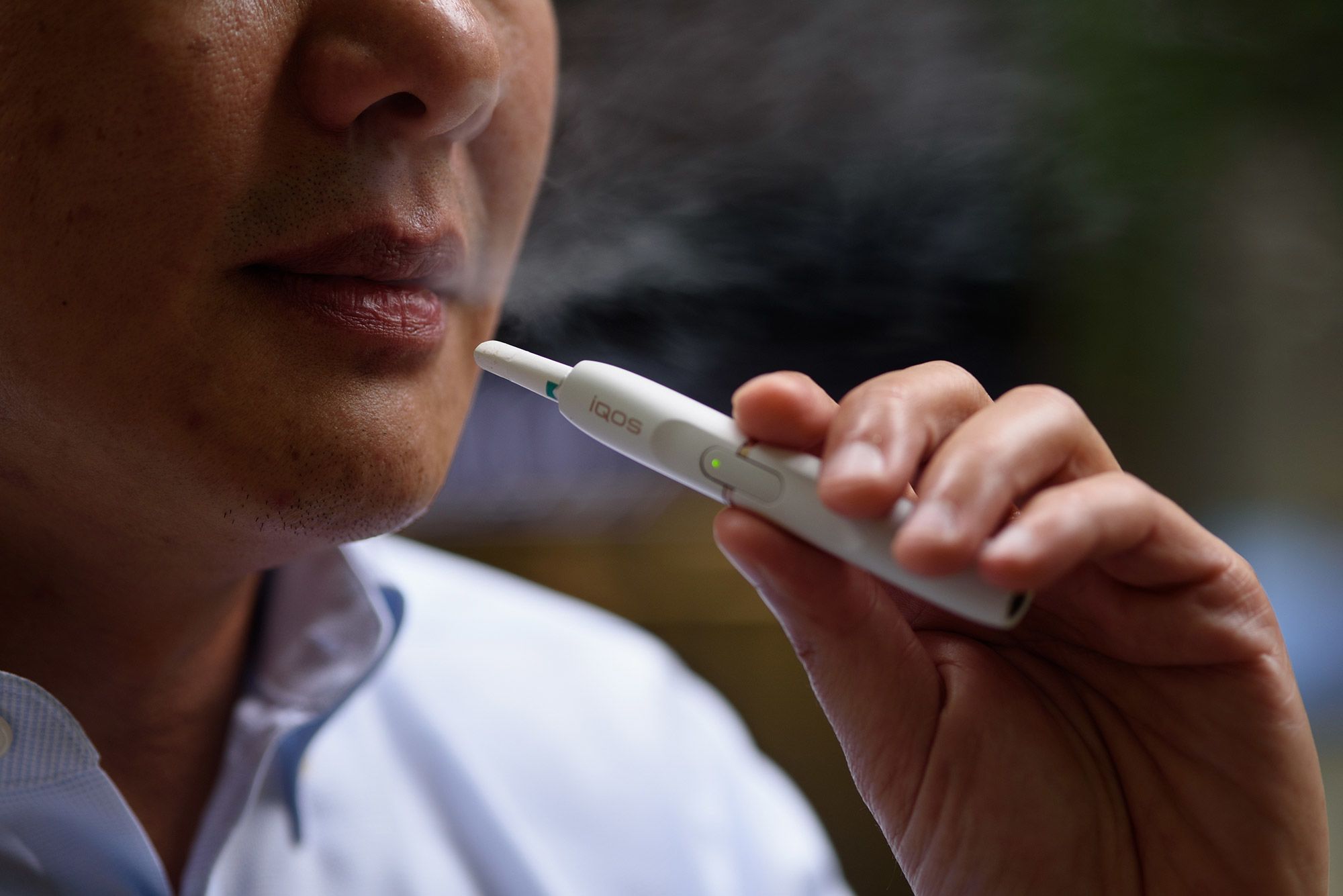 FDA clears iQOS, Philip Morris' heated tobacco device
