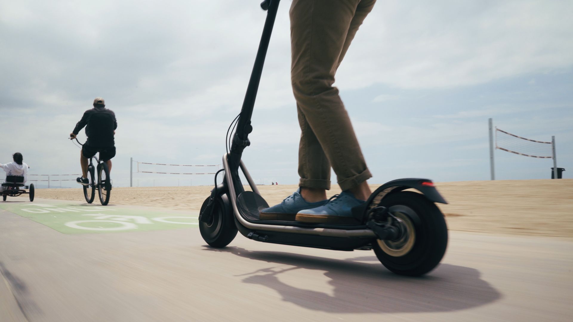 Electric skateboard company Boosted launches electric scooter