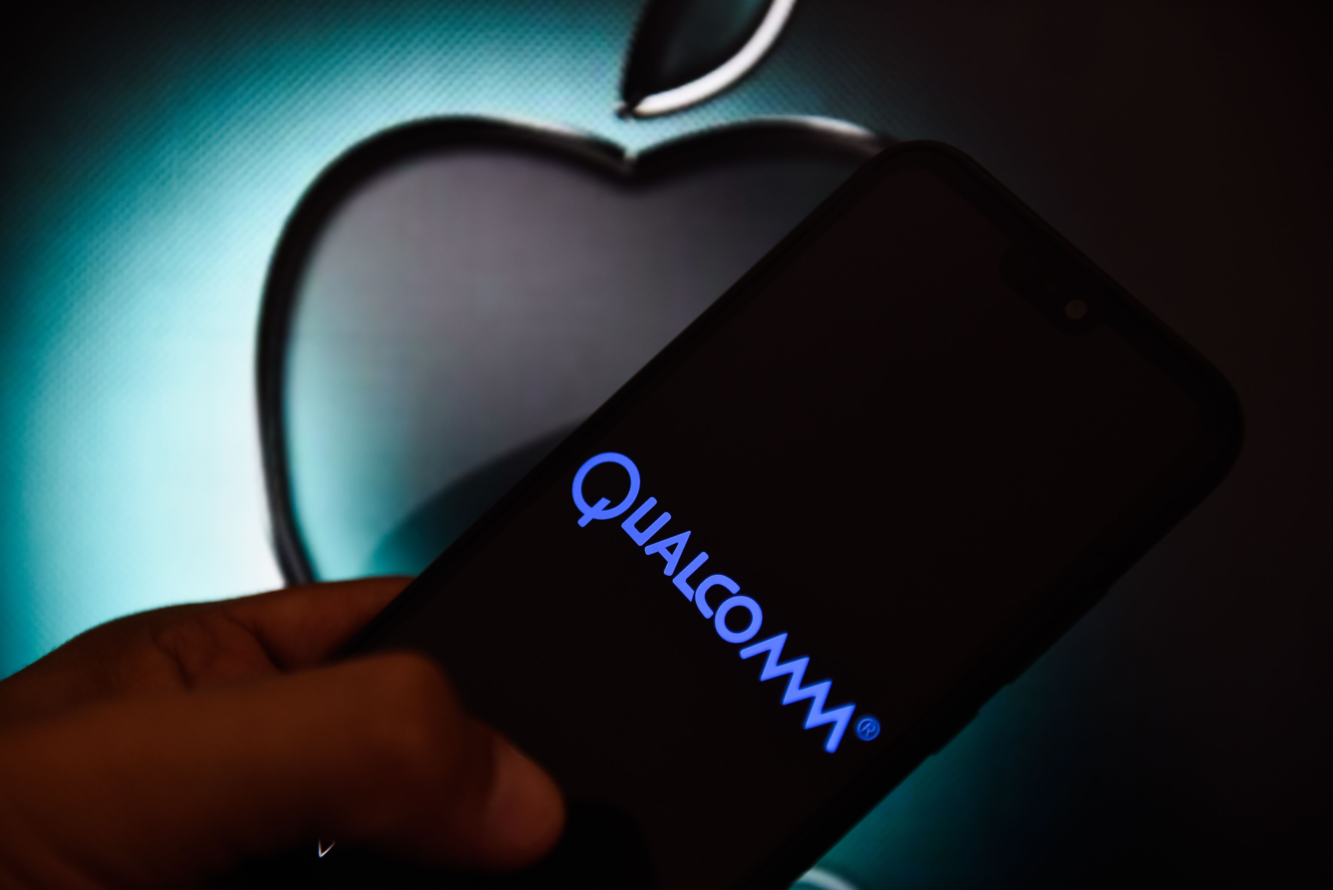 Qualcomm expects at least $4.5 billion from Apple settlement