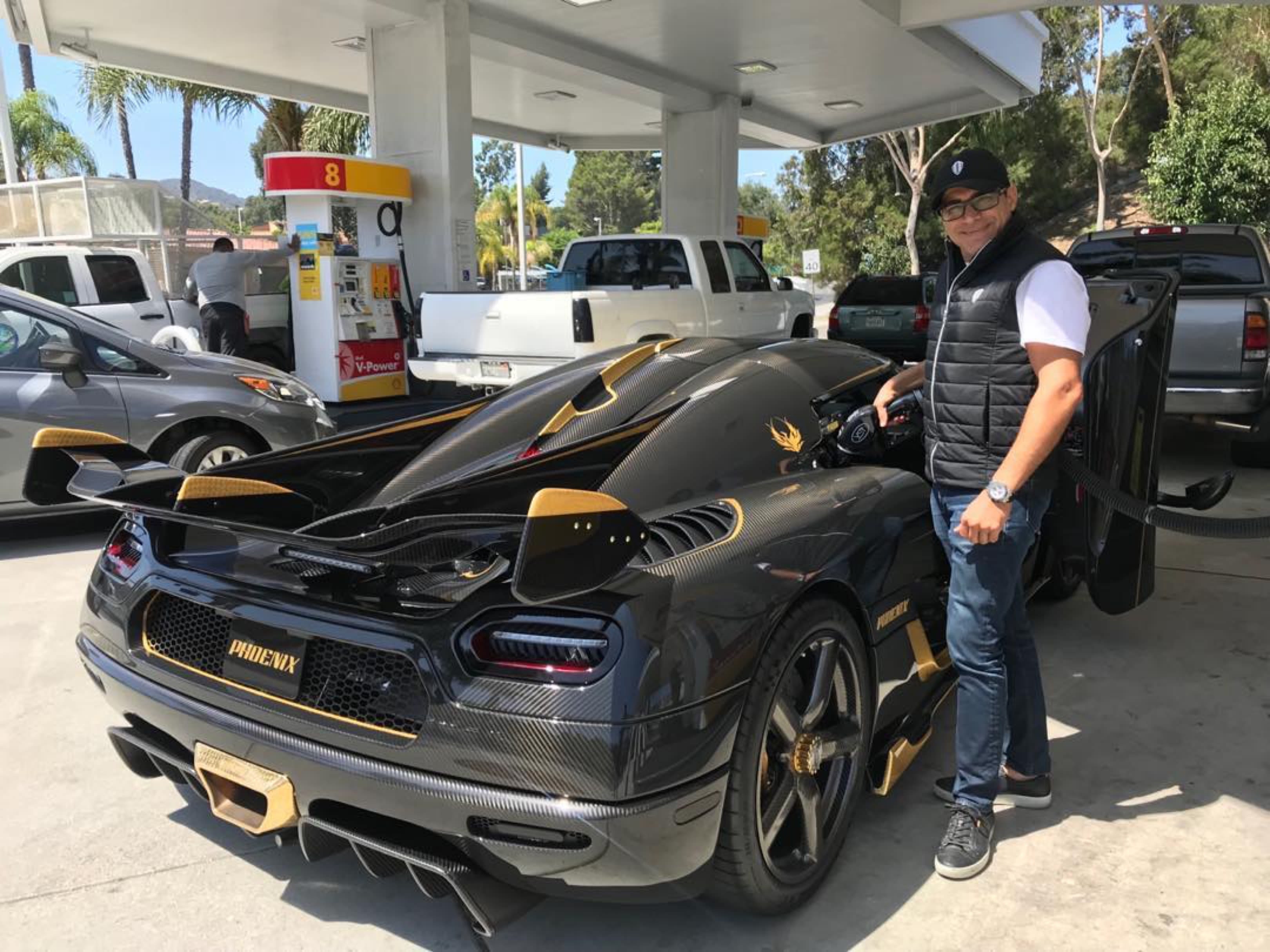 Real estate investor makes $11,875 a day in profit on Koenigsegg supercar
