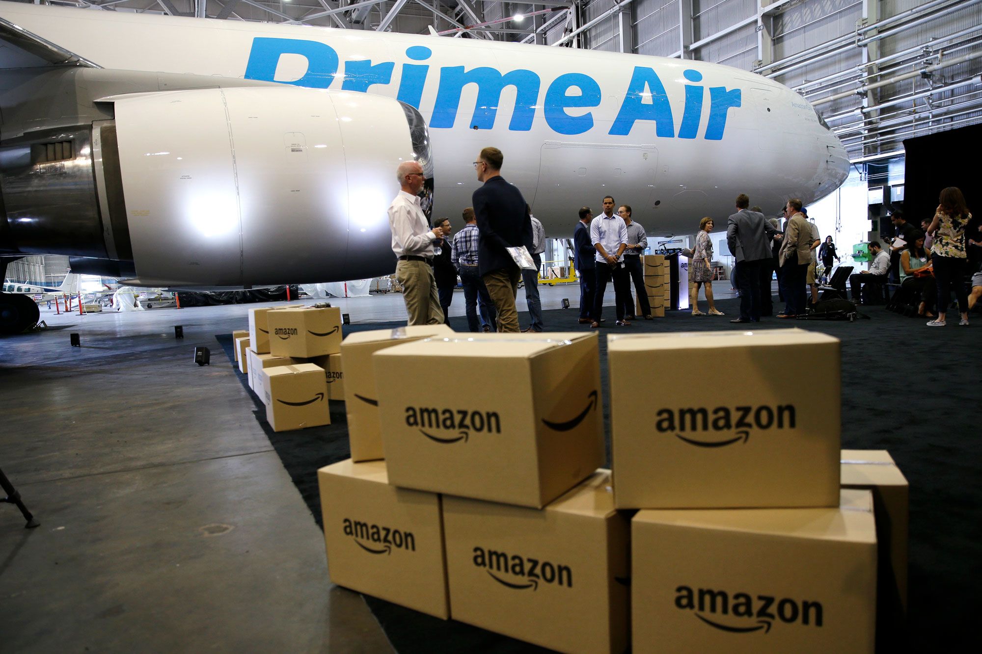 Amazon starts to roll out free one-day delivery for Prime members