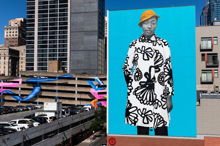 Amy Sherald, Michelle Obama's portraitist, unveils massive mural in Philadelphia