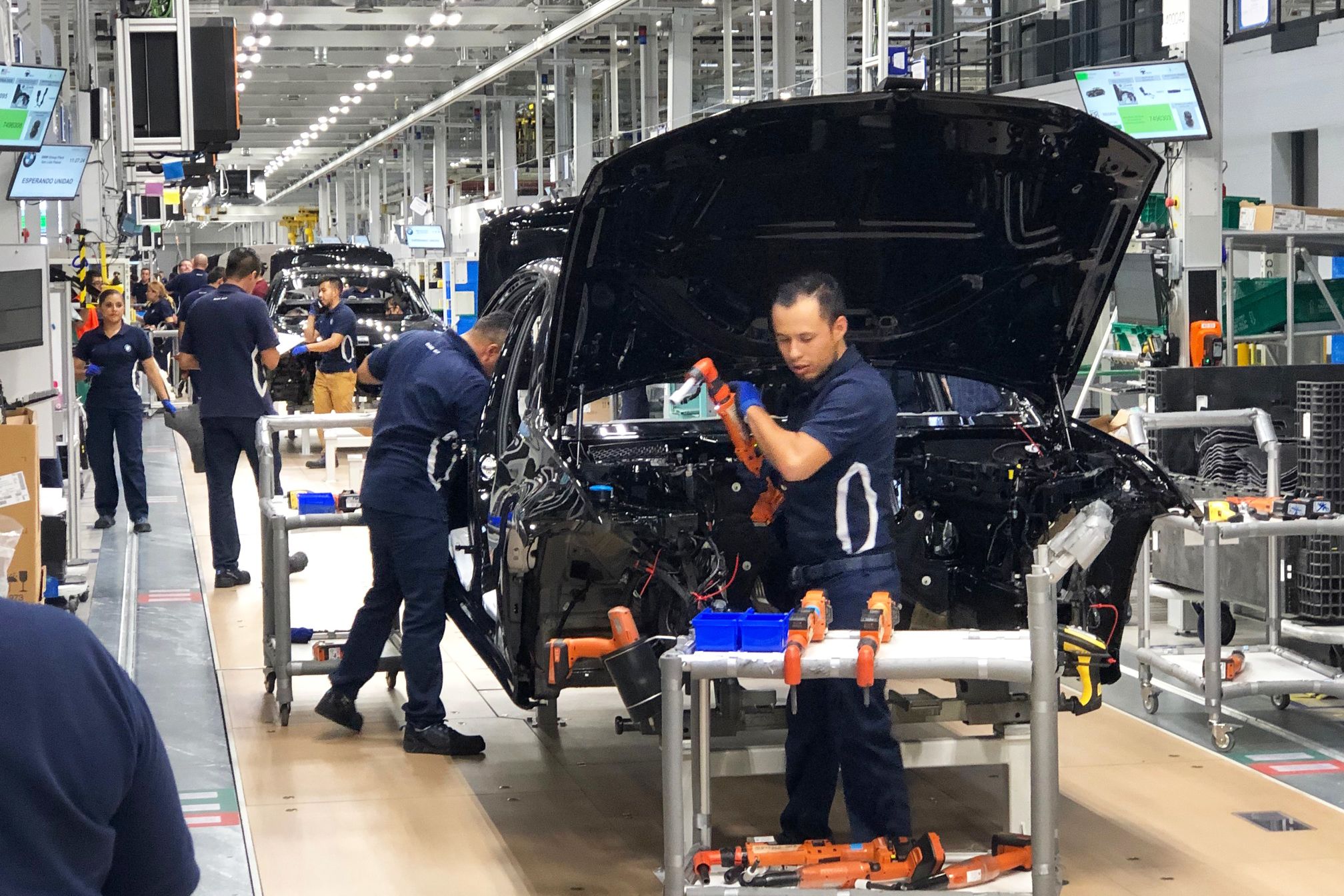 BMW isn't changing Mexico production plans as border tariff looms