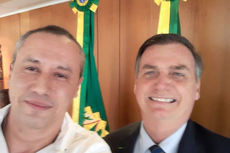 Bolsonaro hires far-right theatre director to lead federal arts oganisation