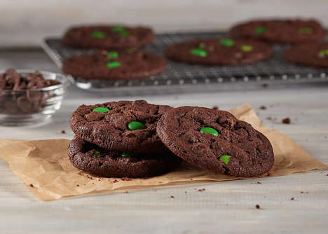 Chocolatey Sci-Fi Cookies : Cosmic Chocolate Cookie
