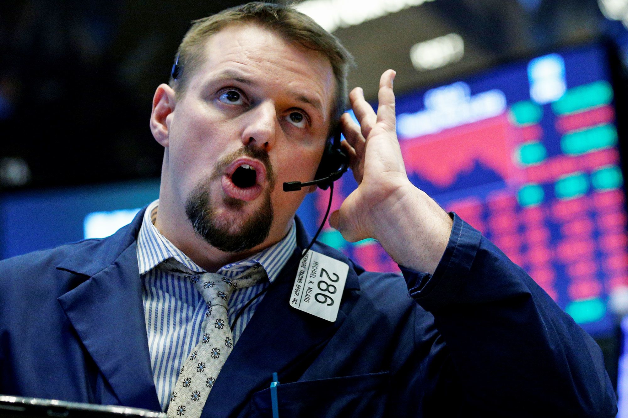 Investors are betting a recession is coming, Jim Cramer says