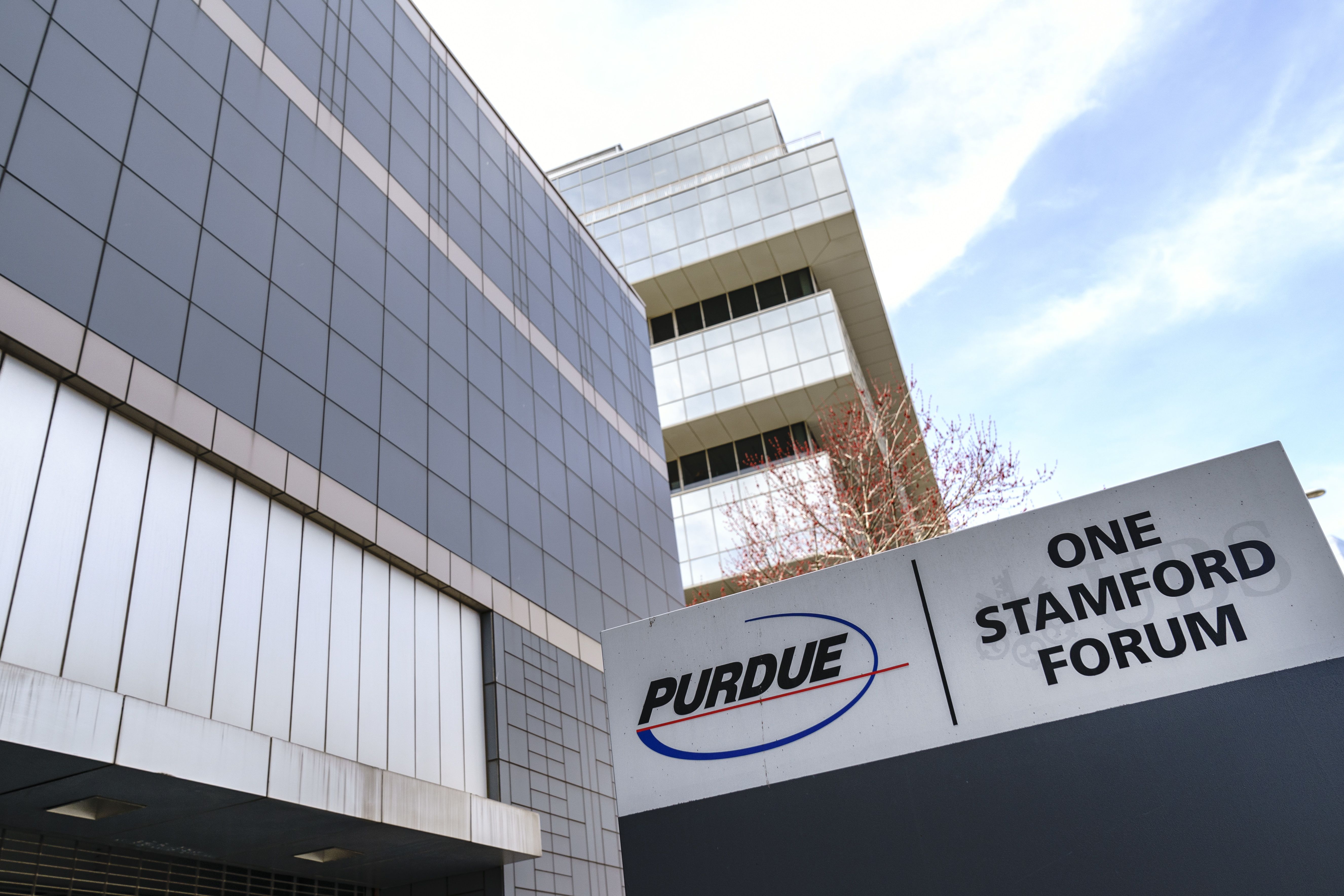 Nearly every US state is now suing OxyContin-maker Purdue Pharma