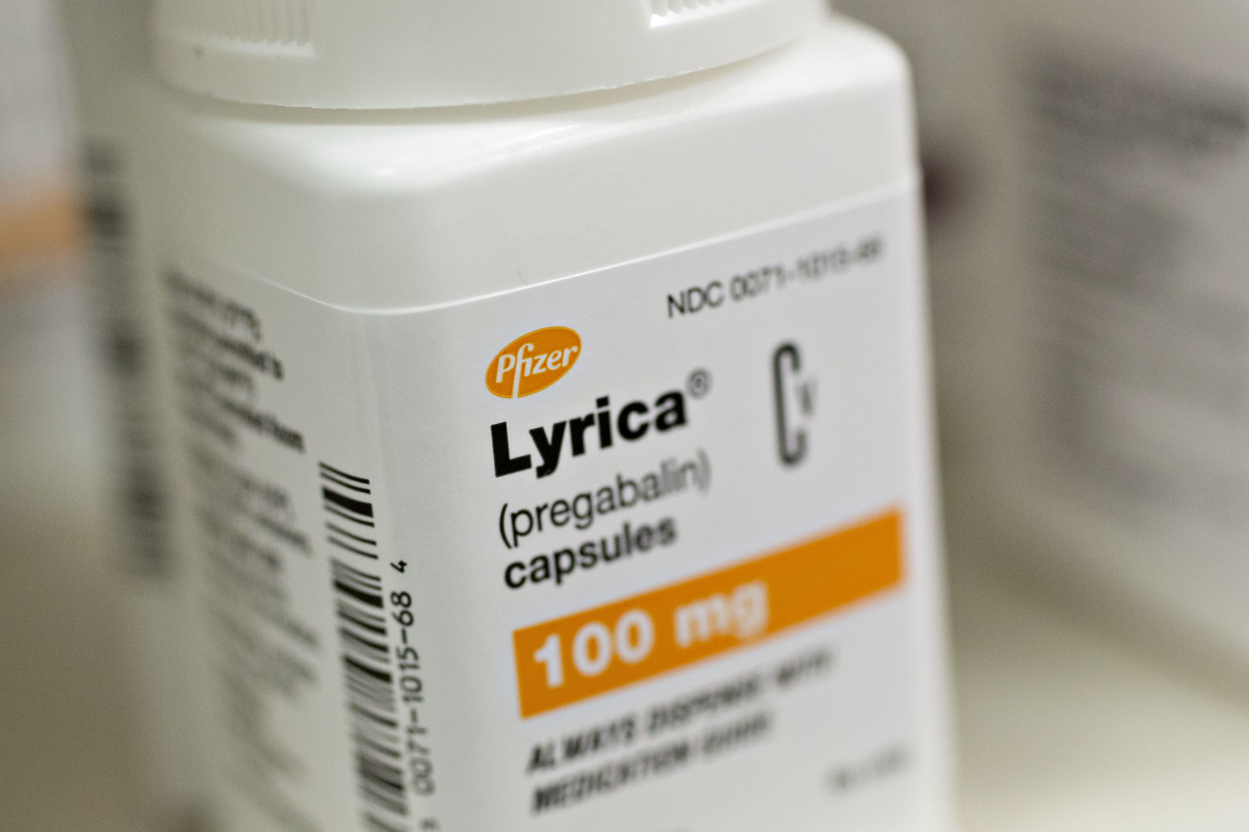 FDA approves 9 generic versions of nerve pain drug Lyrica
